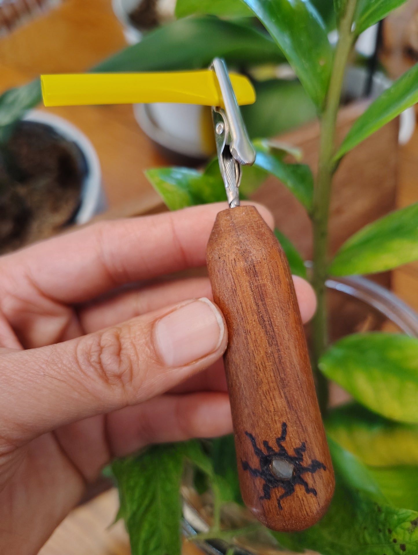 Sun Handle Roach Clip